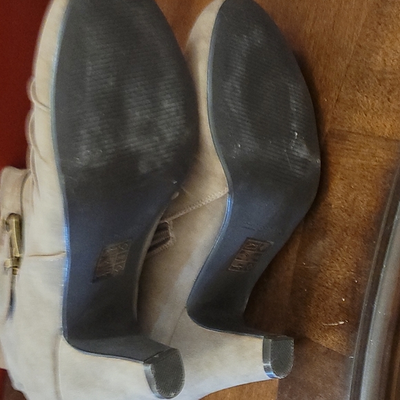 Call it Spring New Taupe Suede Ladies Boots 10 - Picture 11 of 11